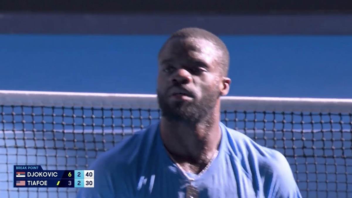 Novak Đoković protiv Frensisa Tijafora (6).jpg