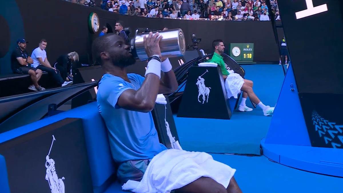 Novak Đoković protiv Frensisa Tijafora (7).jpg