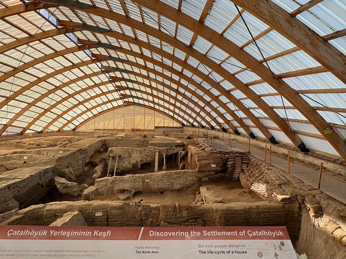 Čatal Hojuk (1).jpg