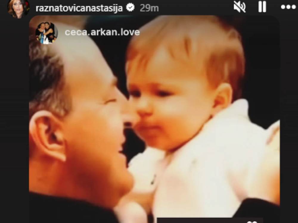 Anastasija Ražnatović Arkan stara slika.jpg