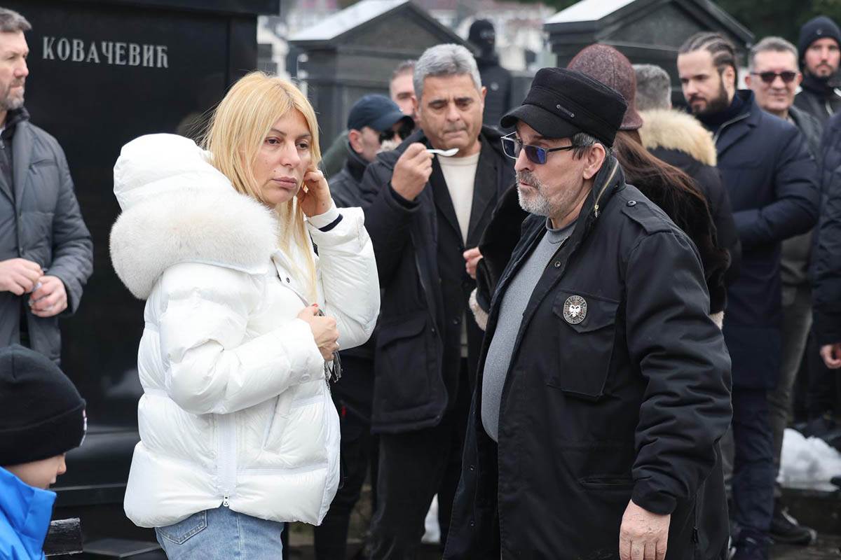 Željko Ražnatović Arkan pomen (29).jpg