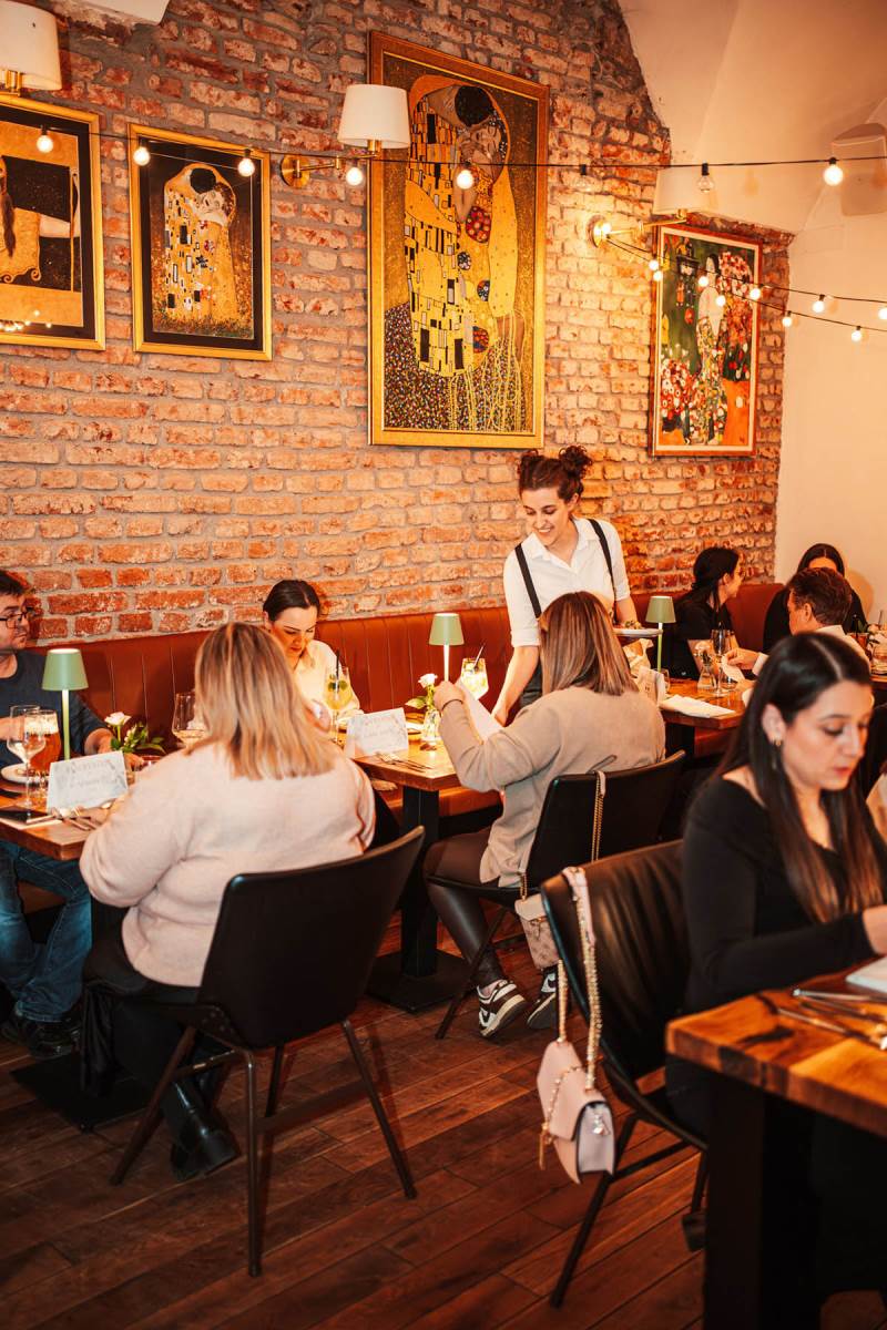 Nana Bistro & Cafe (7).jpg