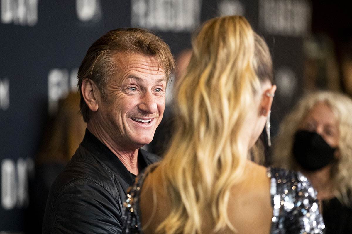 Šon Pen Šarliz Teron (4).jpg