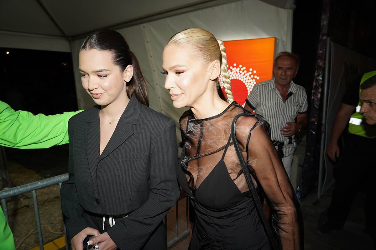 Nataša Bekvalac Hana Ikodinović (2).jpg