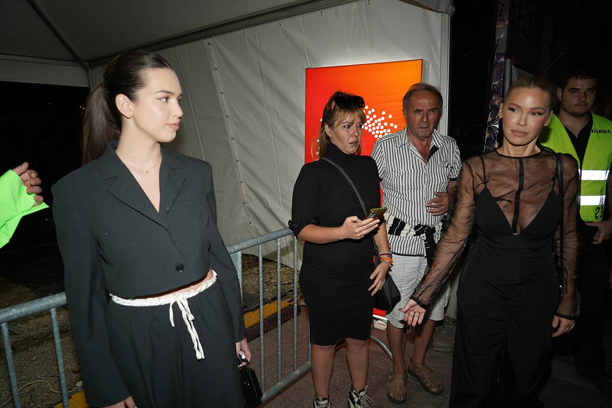 Nataša Bekvalac Hana Ikodinović (6).jpg