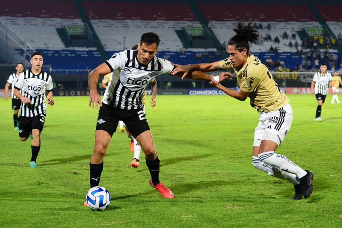 Roque Santa Cruz (3).jpg