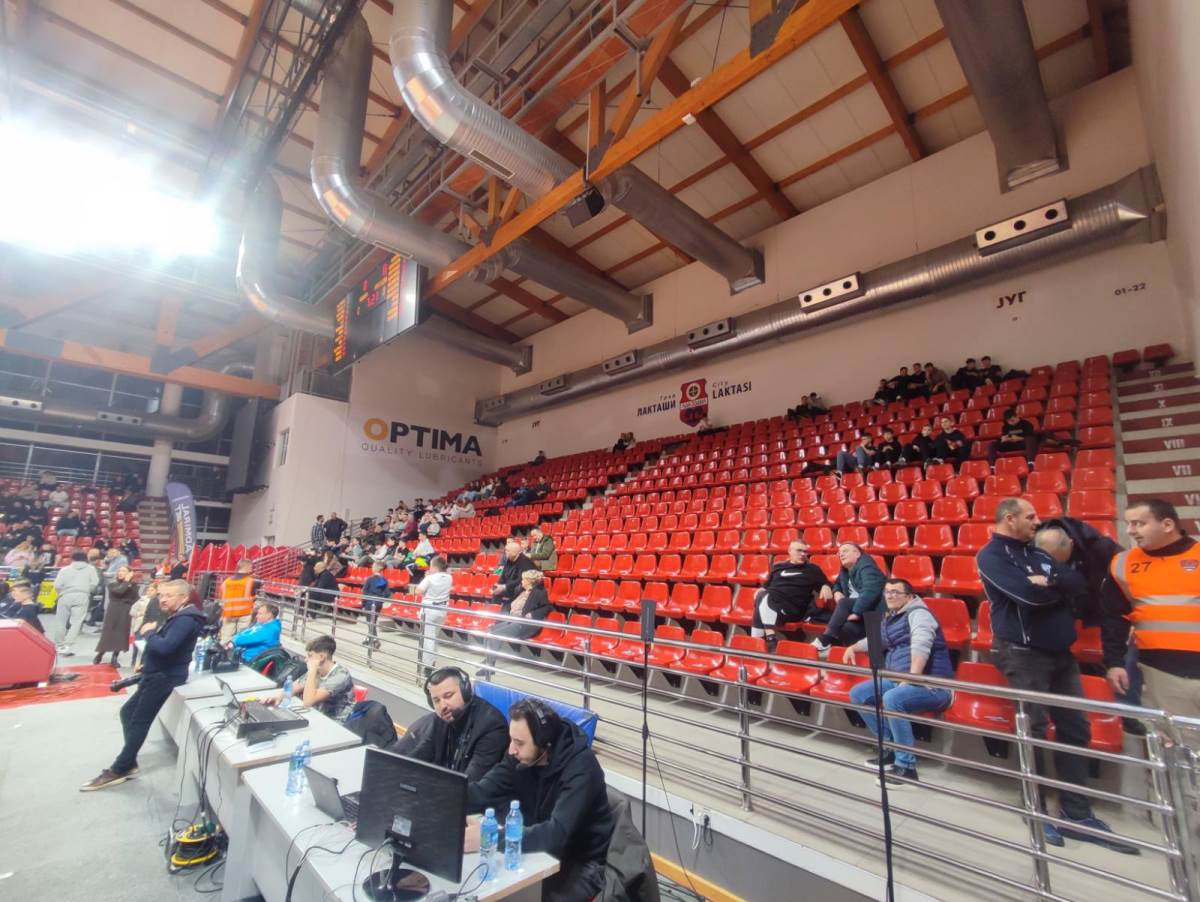 Navijači Partizana zviždali Đoanu Penjaroji u Laktašima