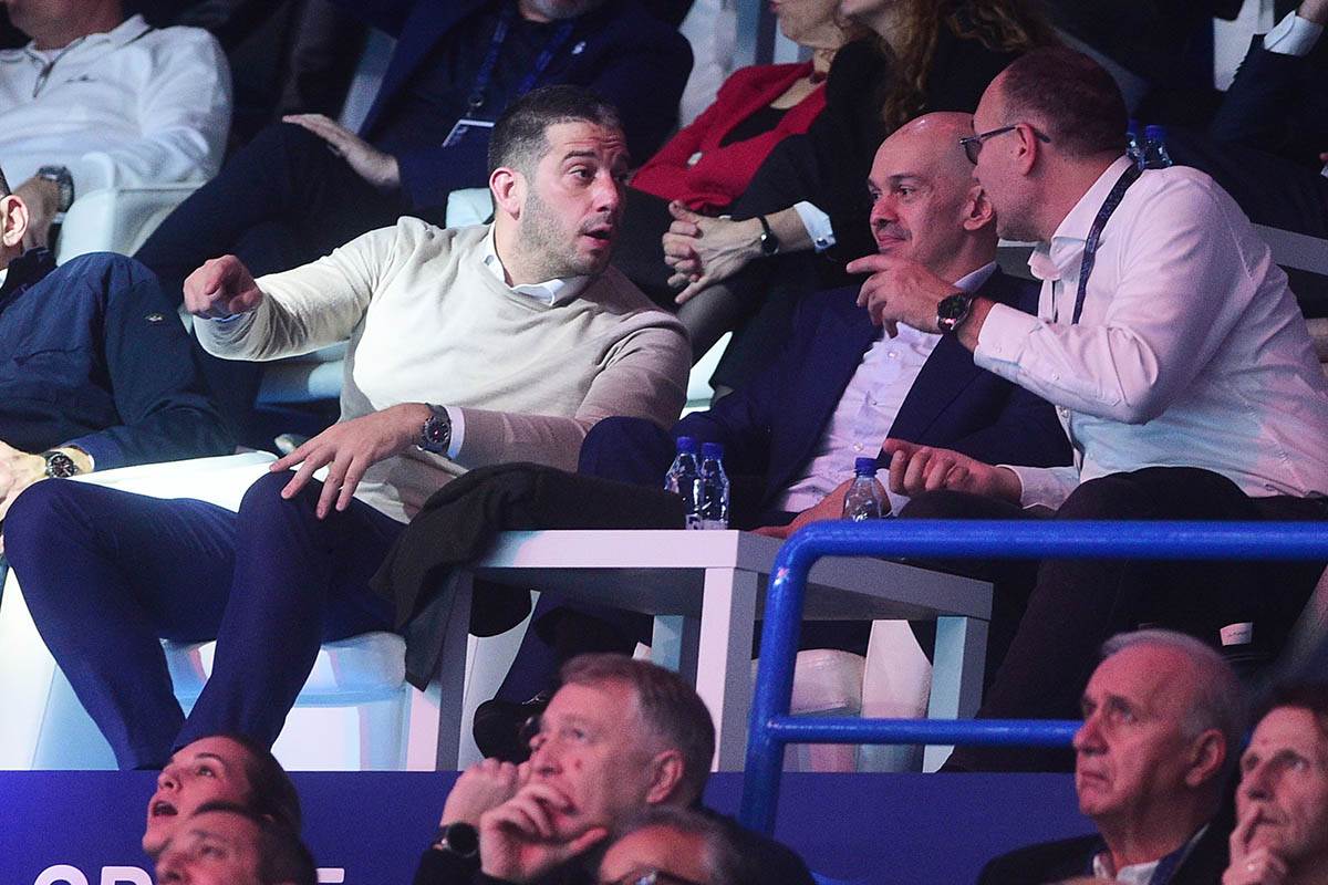 Srbija - Francuska vaterpolo (4).jpg