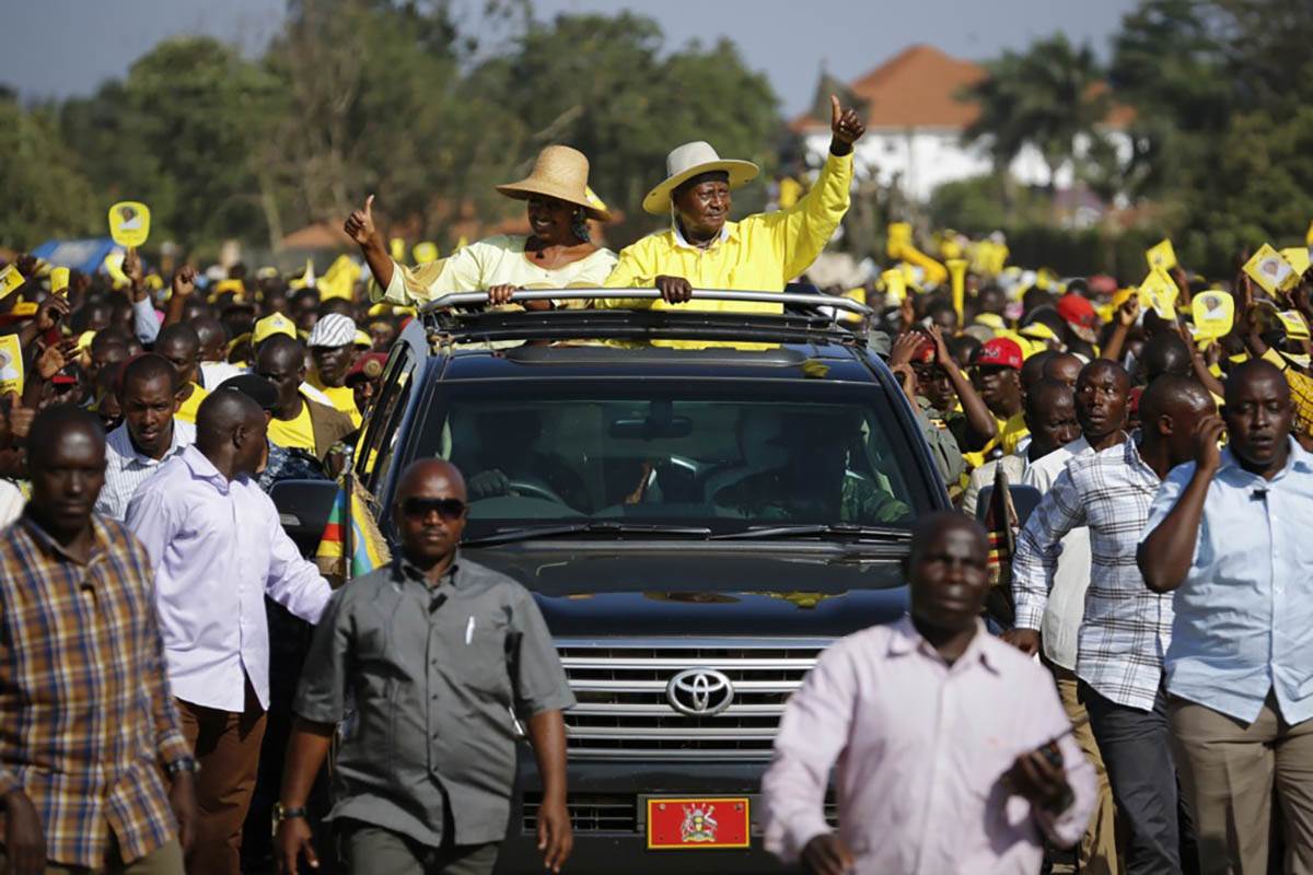 Yoweri Museveni (4).jpg