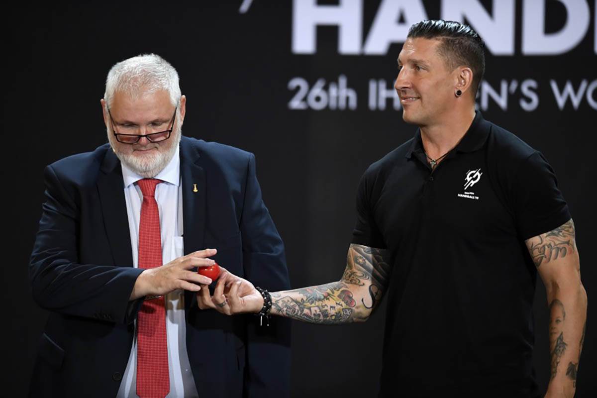 Stefan Kretzschmar (1).jpg