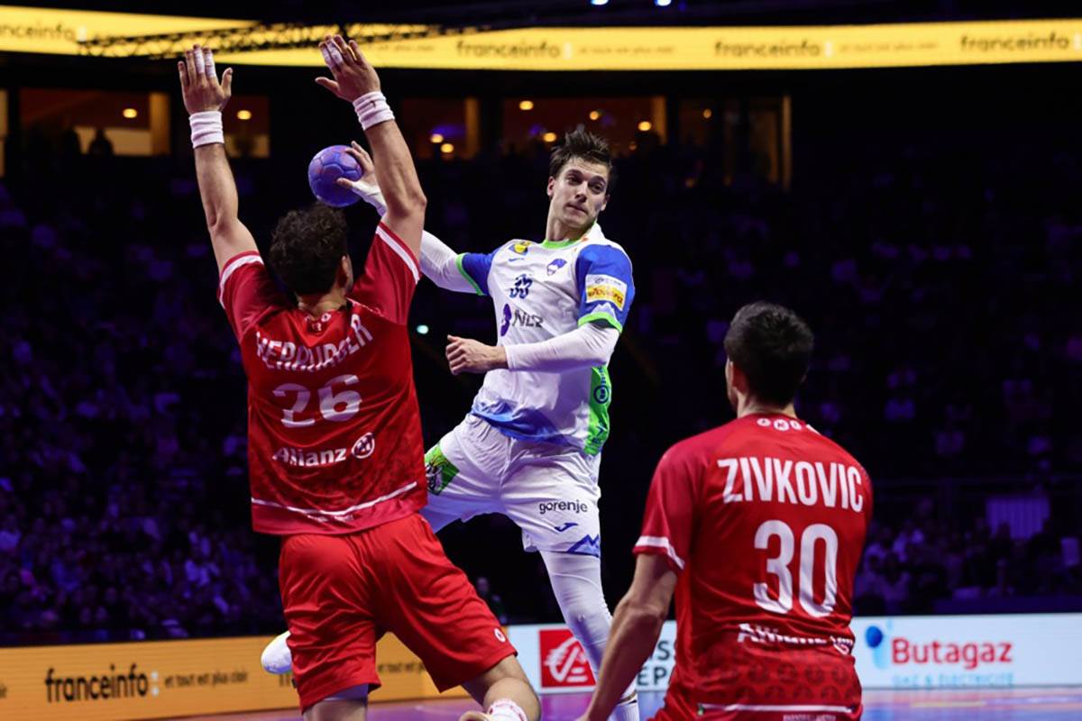 Austrija - Slovenija rukomet (12).jpg