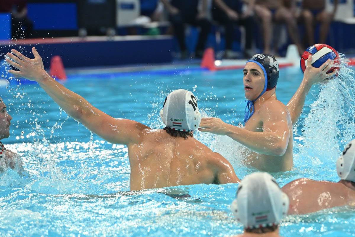 Srbija - Mađarska vaterpolo (10).jpg