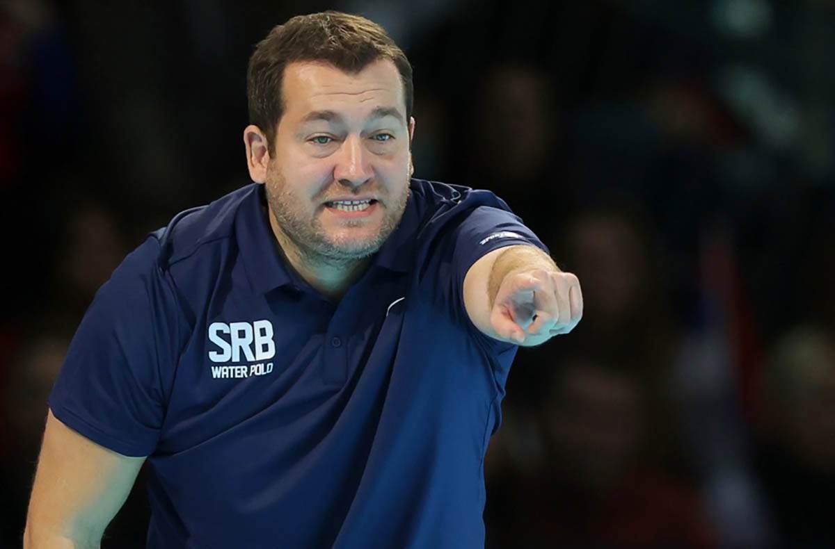 Srbija - Mađarska vaterpolo (2).jpg