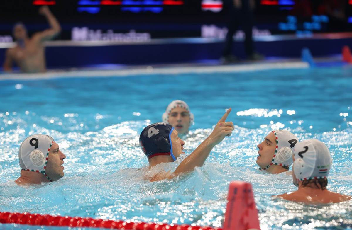 Srbija - Mađarska vaterpolo (7).jpg