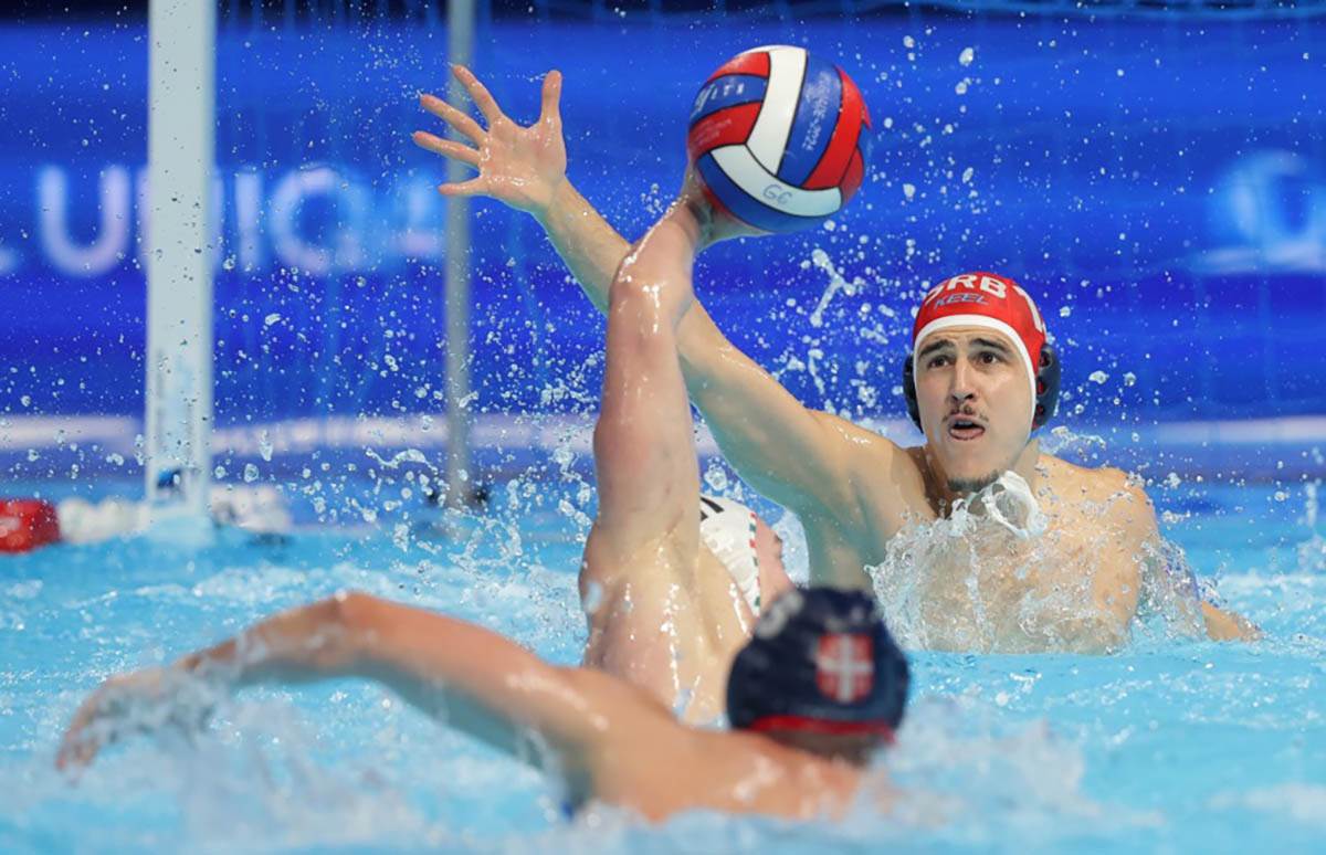 Srbija - Mađarska vaterpolo (8).jpg