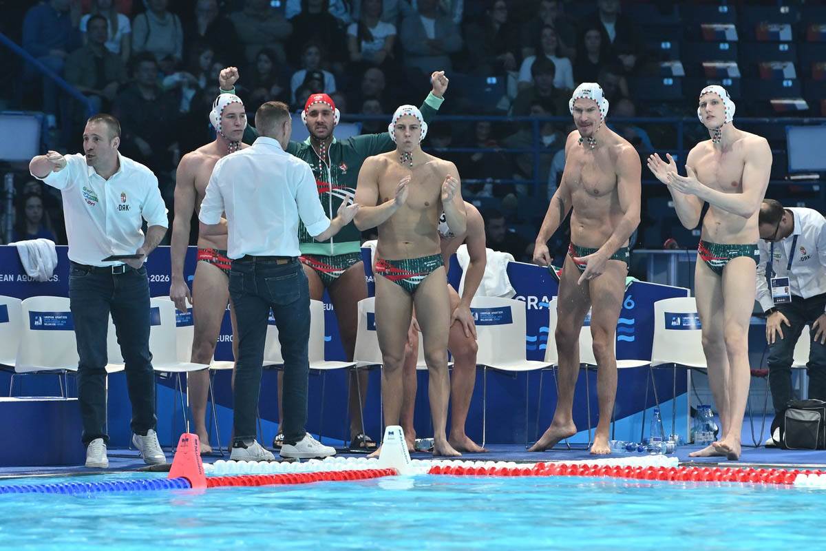 Srbija - Mađarska vaterpolo (5).jpg