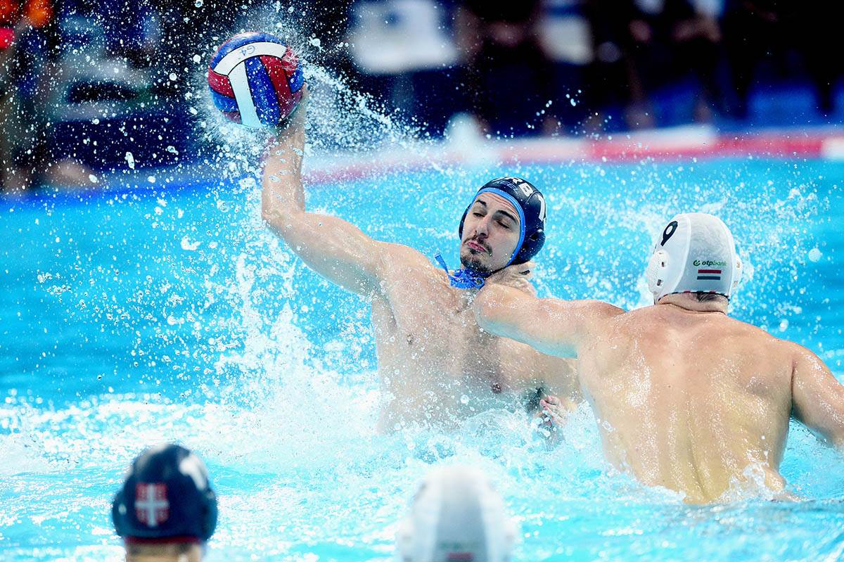 Srbija - Mađarska vaterpolo (7).jpg