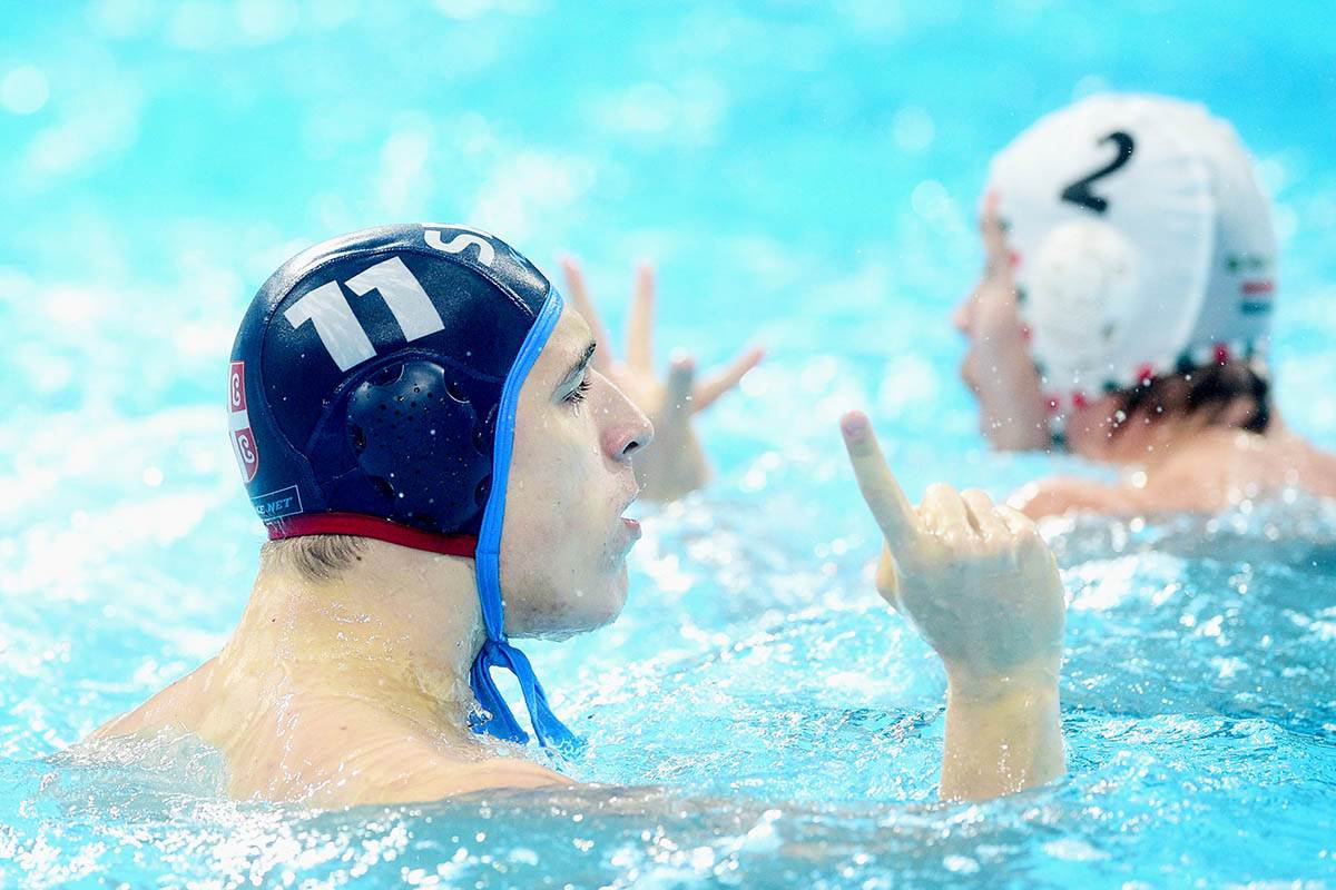 Srbija - Mađarska vaterpolo (8).jpg