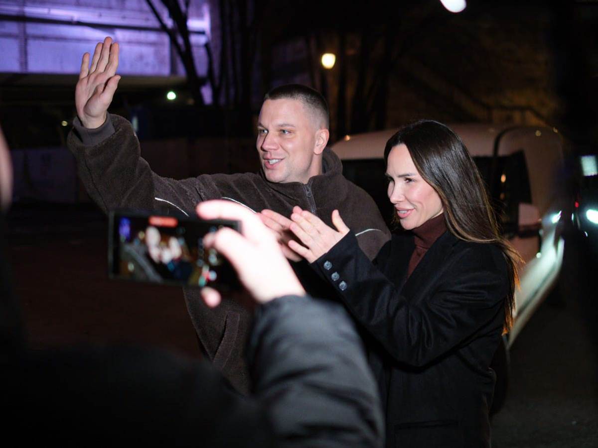 Nikolija i Relja doneli pakete pomoci (8).jpg