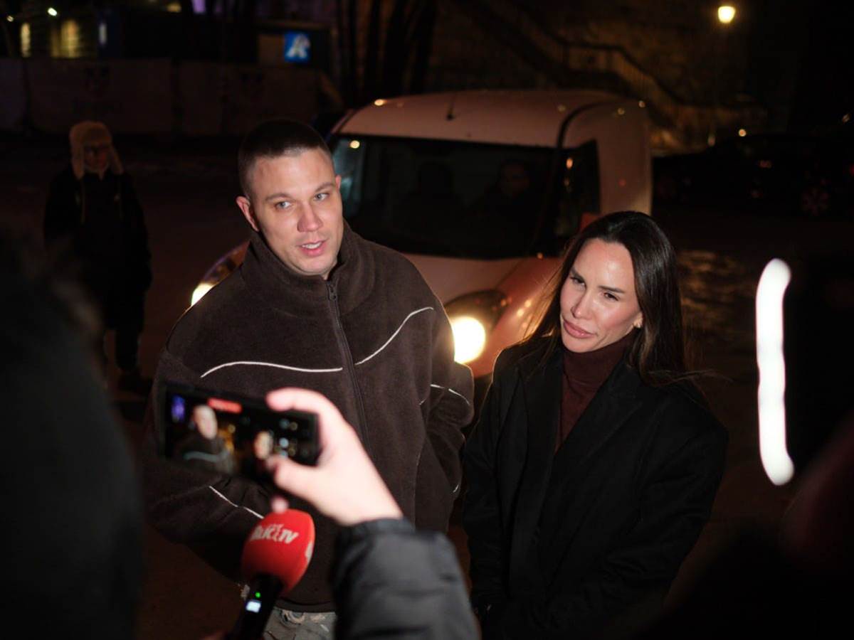 Nikolija i Relja doneli pakete pomoci (9).jpg