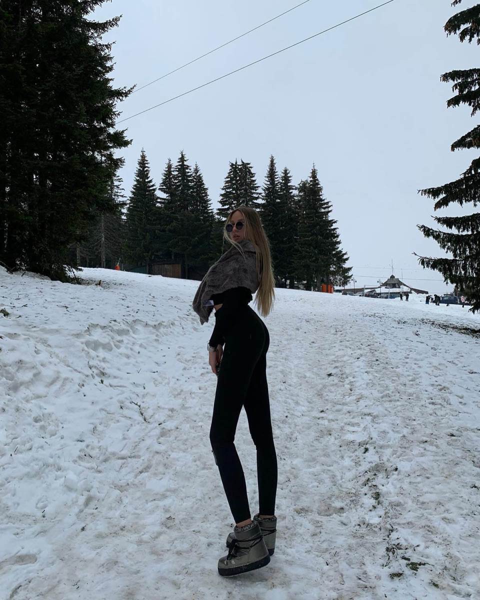 Viktorija Lučić (1).jpg