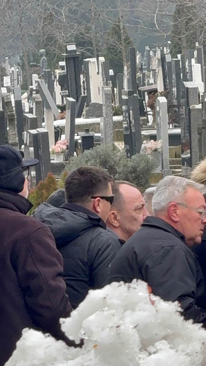 Vuk Kostić sahrana Mika Aleksić (3).jpg