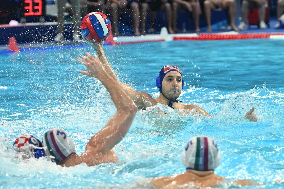 Hrvatska - Italija (7).JPG