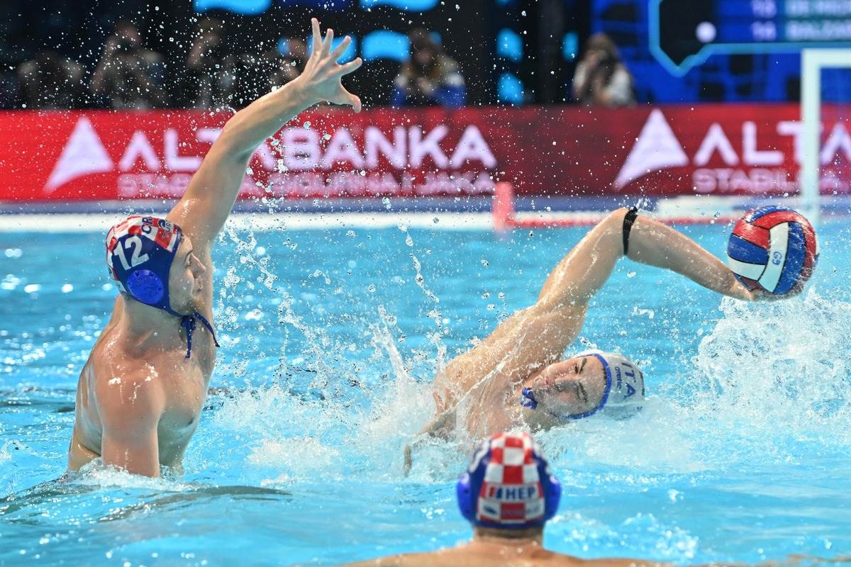 Hrvatska - Italija (46).JPG