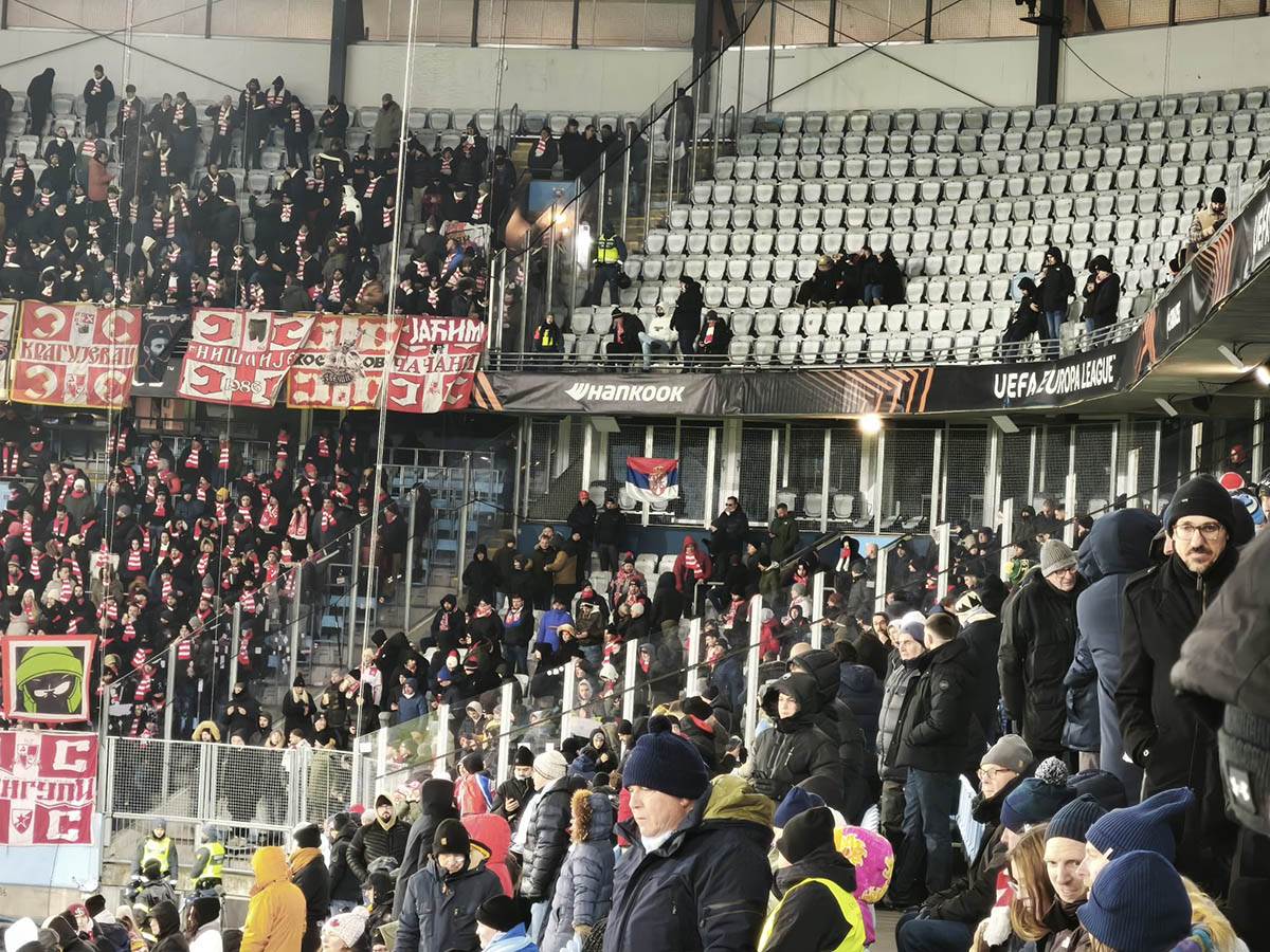 Malme - Crvena zvezda (4).jpg