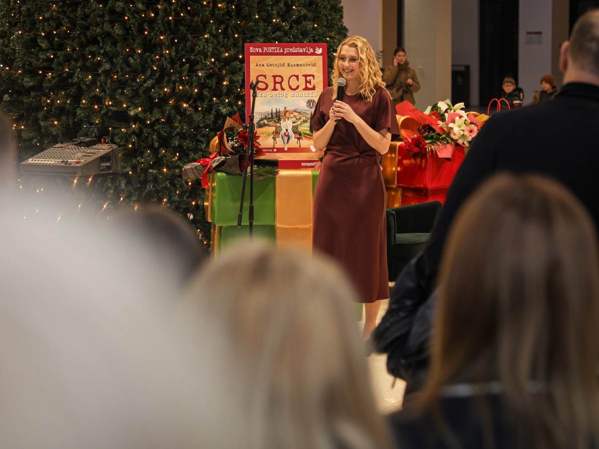 knjiga_srce_iza_belog_mantila_ana_ostojić_kuzmanović_stefan_stojanović_ (14).jpg