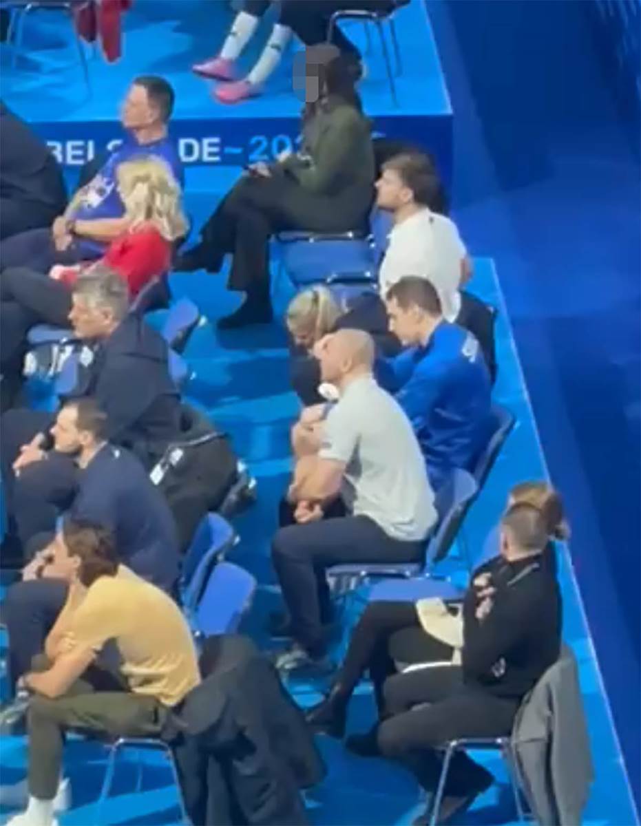 Rekcija Nikole Jakšića posle isključenja (5).jpg