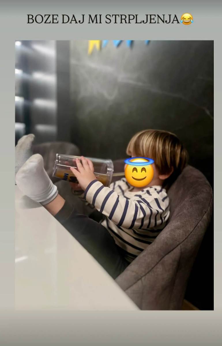 Marija Šerifović pokazala sina.jpg