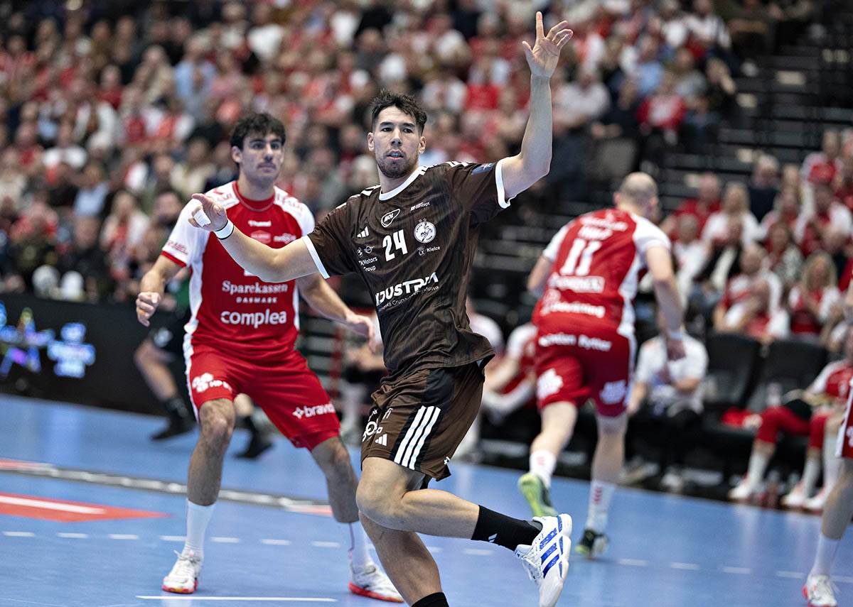 Daniel Dušebajev (1).jpg