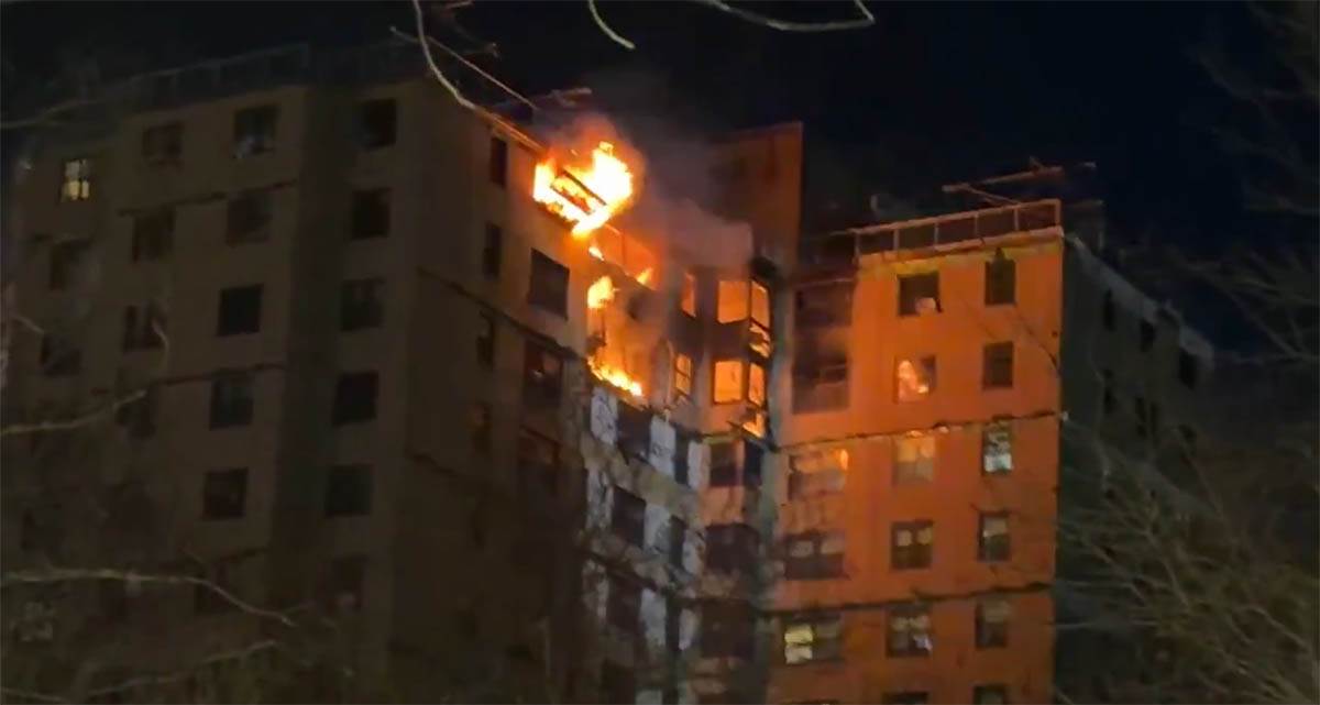 Eksplozija u zgradi u Njujorku (2).jpg