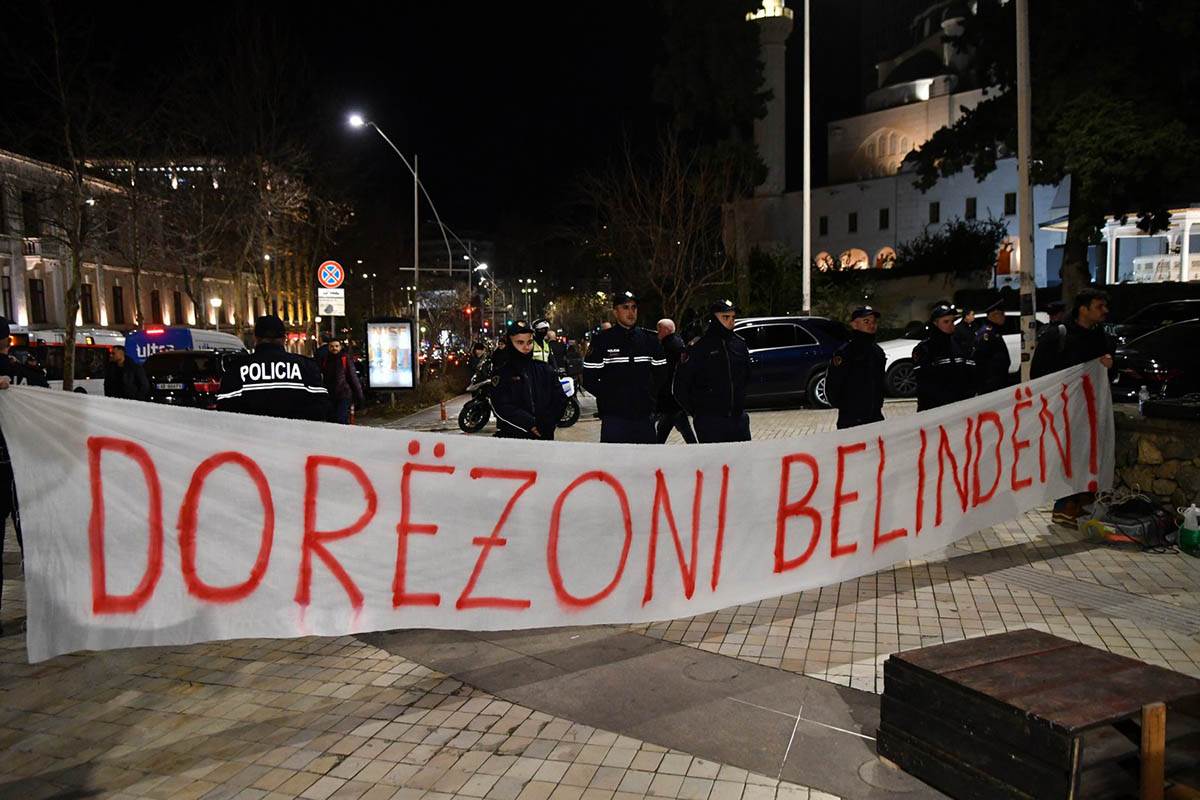 Protesti u Albaniji (5).jpg