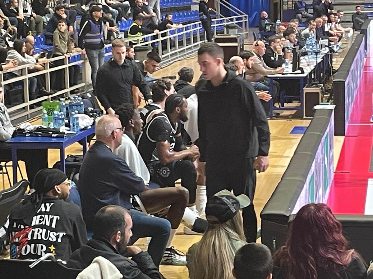 Isak Bonga se povredio (2).jpg