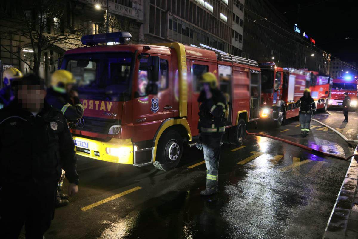 Požar na Terazijama (3).jpg