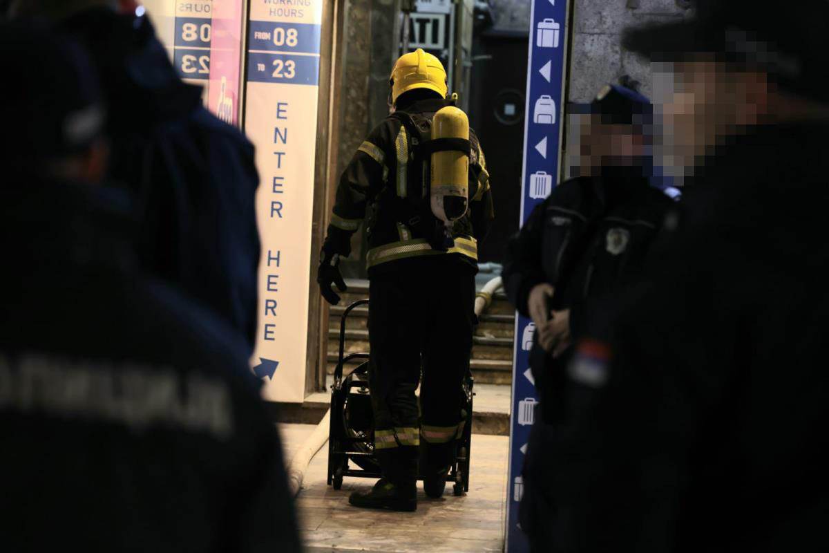 Požar na Terazijama (1).jpg