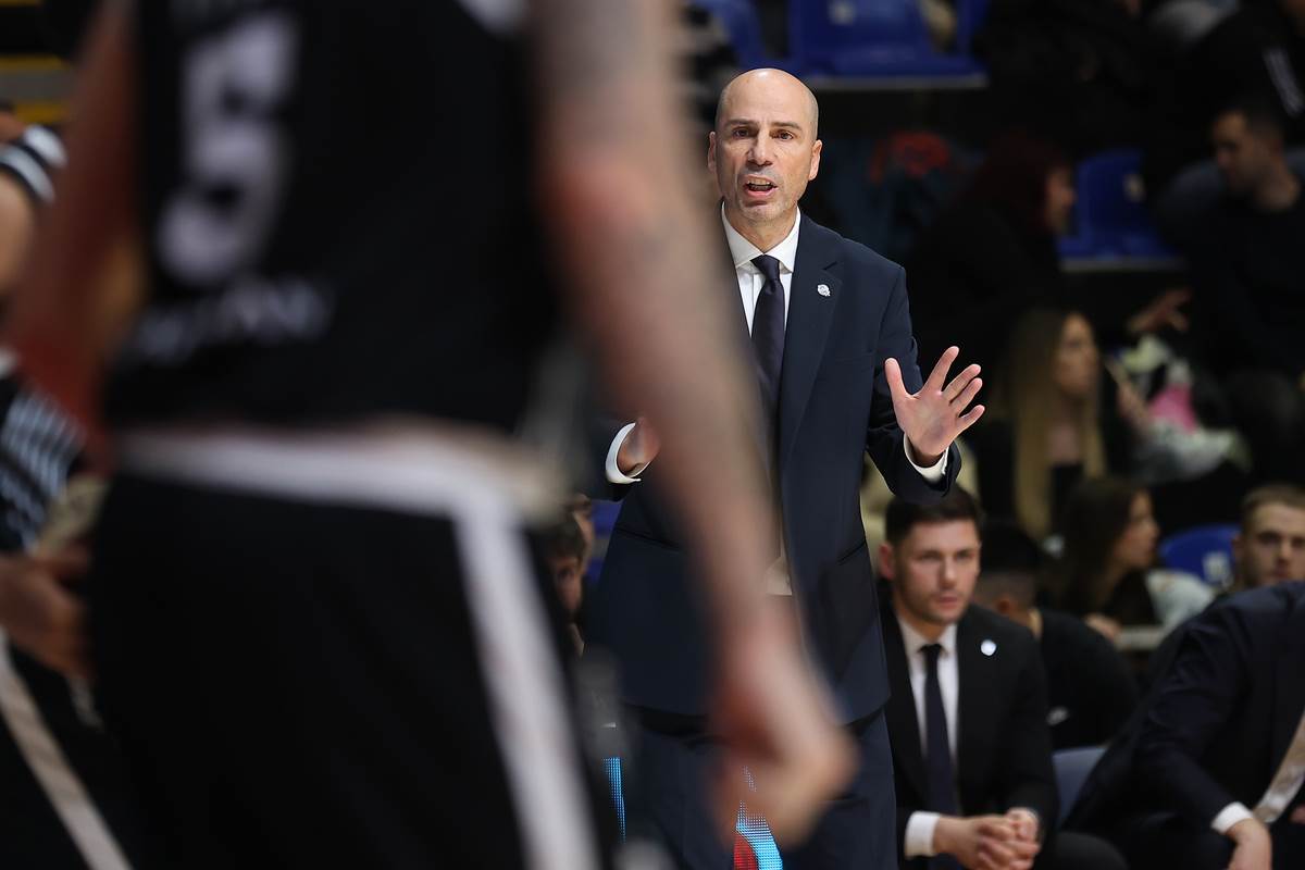 Partizan - Igokea  (10).JPG