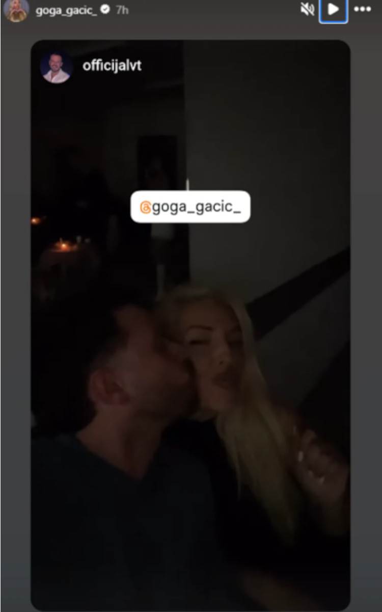 Goga Gačić izlazak.jpg