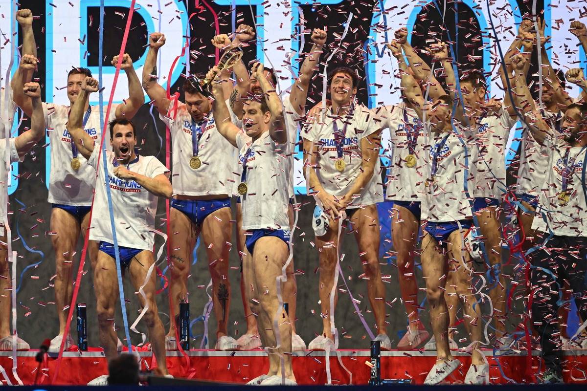 Vaterpolo Srbija - Mađarska, dodela medalje (7).JPG