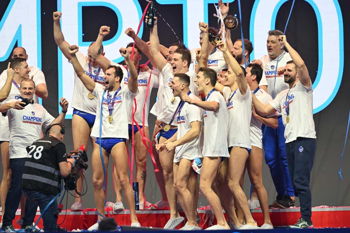 Vaterpolo Srbija - Mađarska, dodela medalje (9).JPG