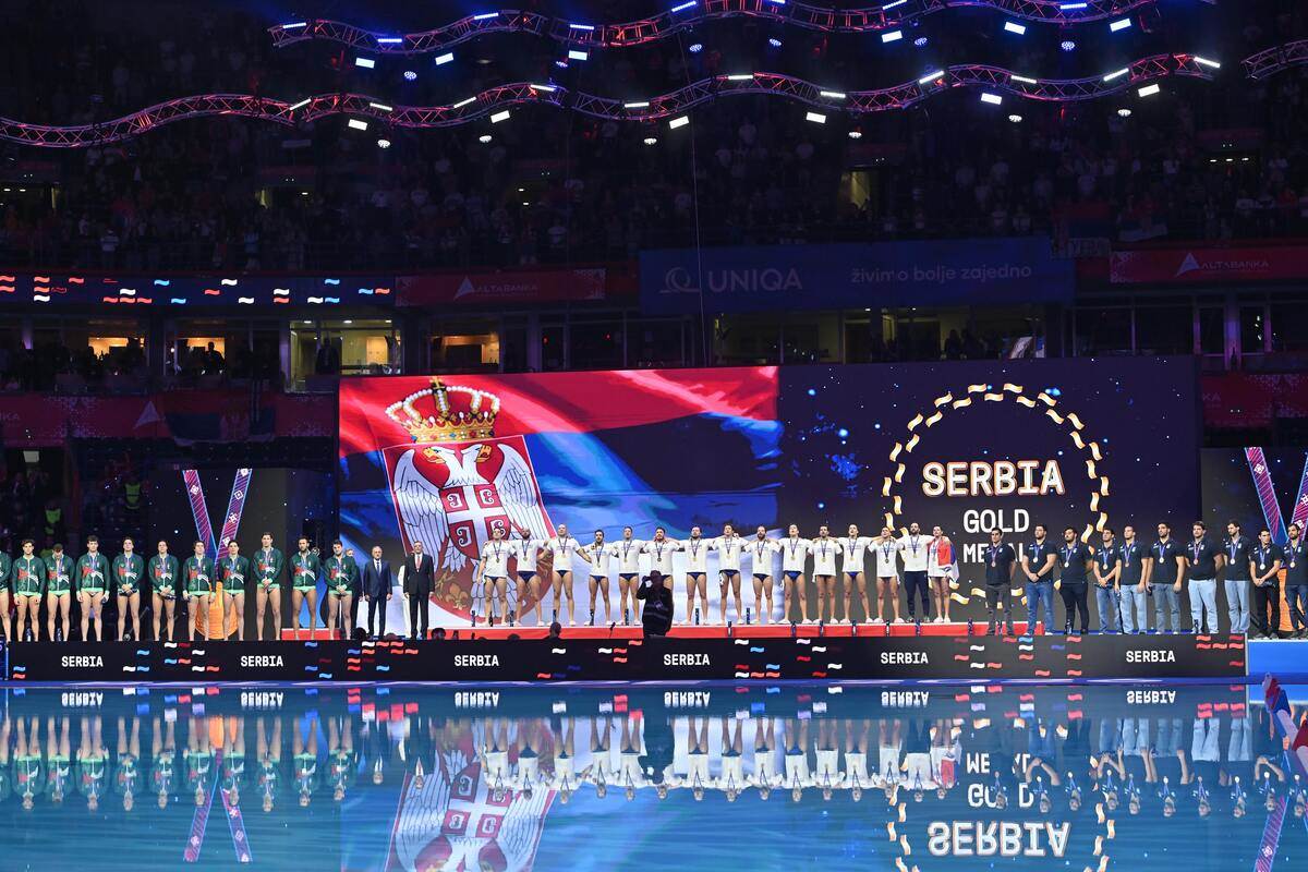 Vaterpolo Srbija - Mađarska, dodela medalje (14).JPG