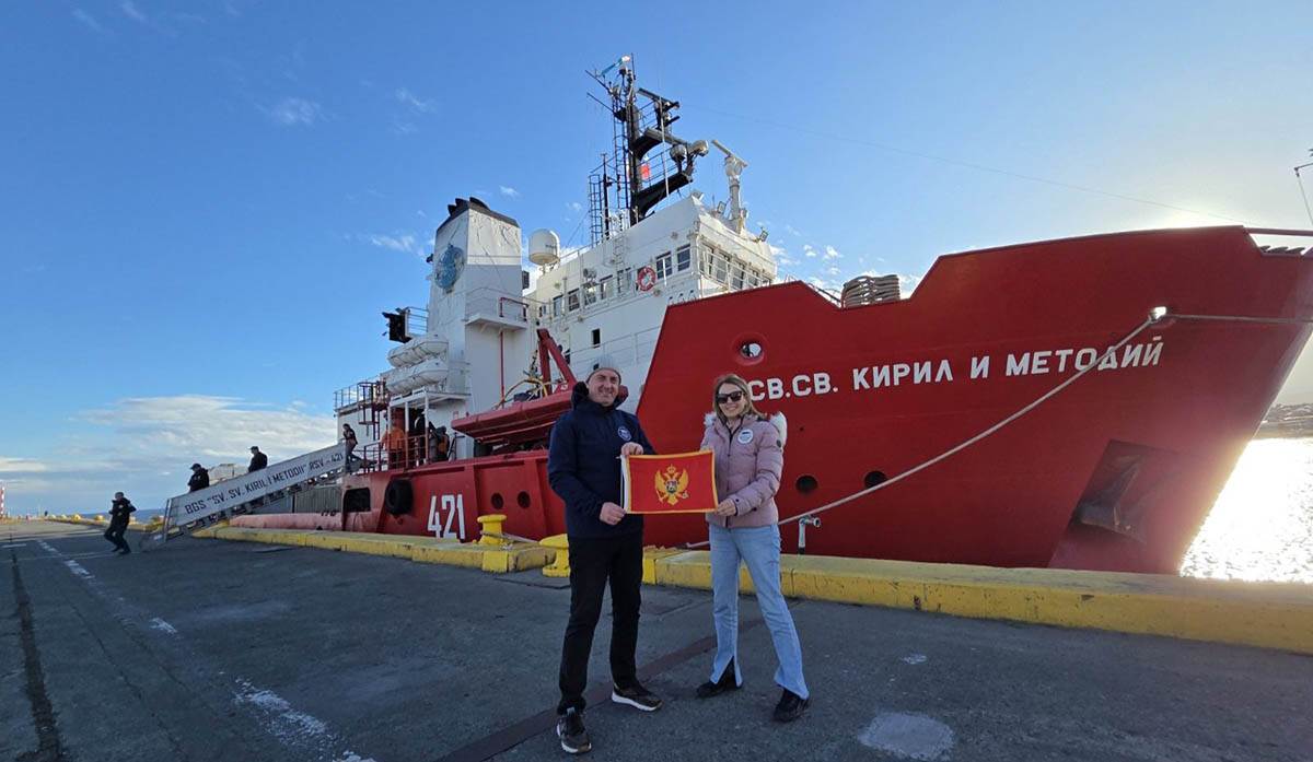 Crnogorski naučnici na Antartiku (10).jpg