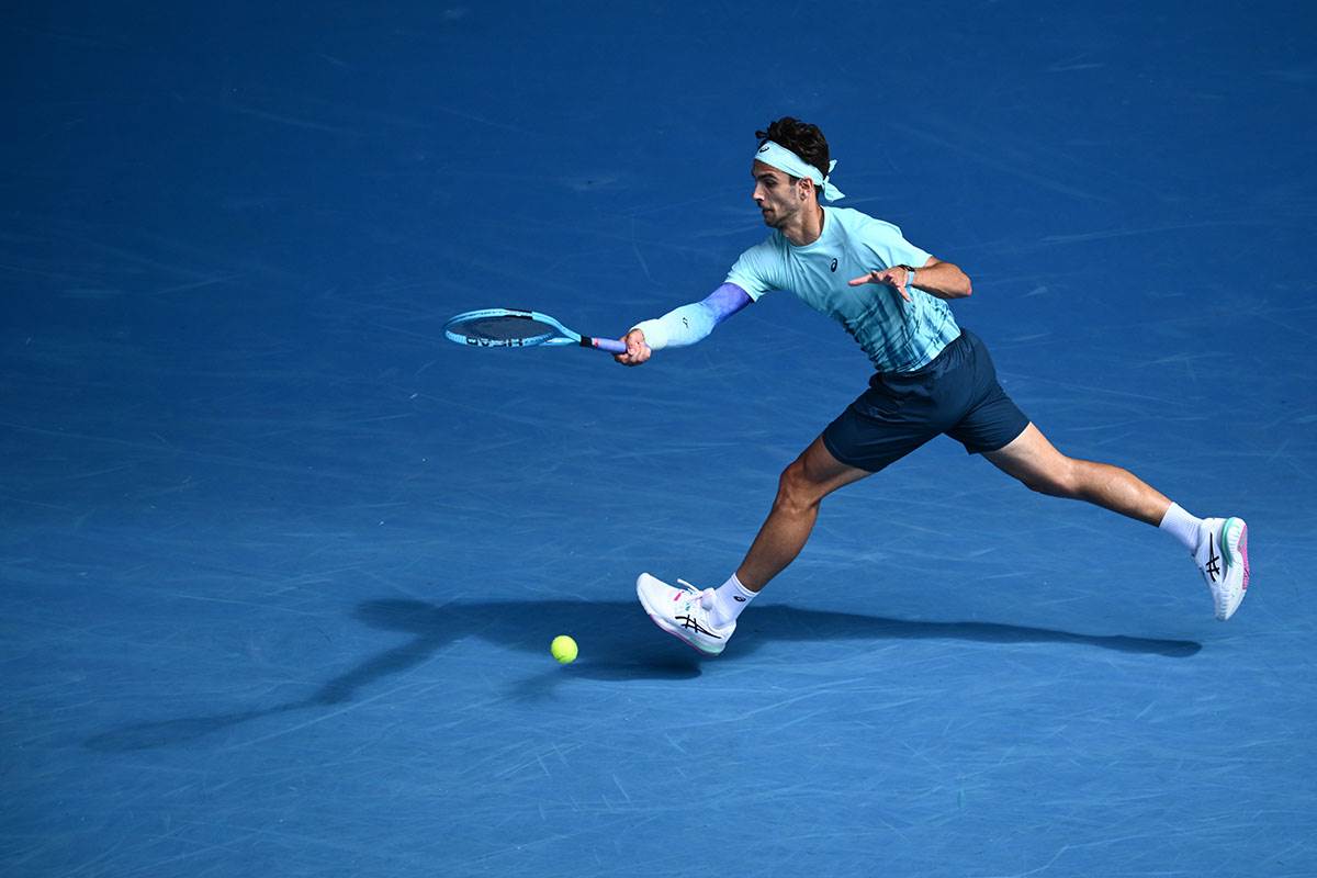 Lorenco Muzeti na Australijan openu (14).jpg