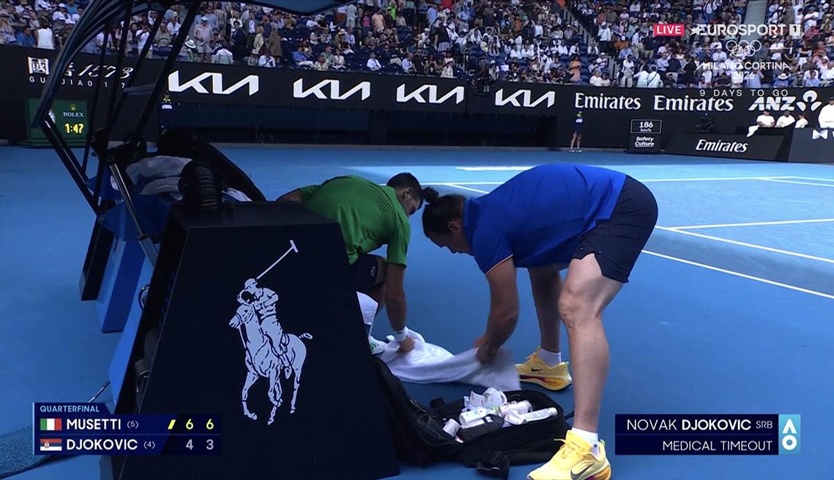 Novak Đoković medicinski tajm-aut (2).jpg