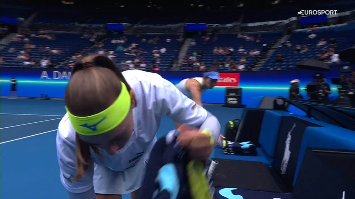 Aleksandra Krunić nosi dres Srbije (5).jpg