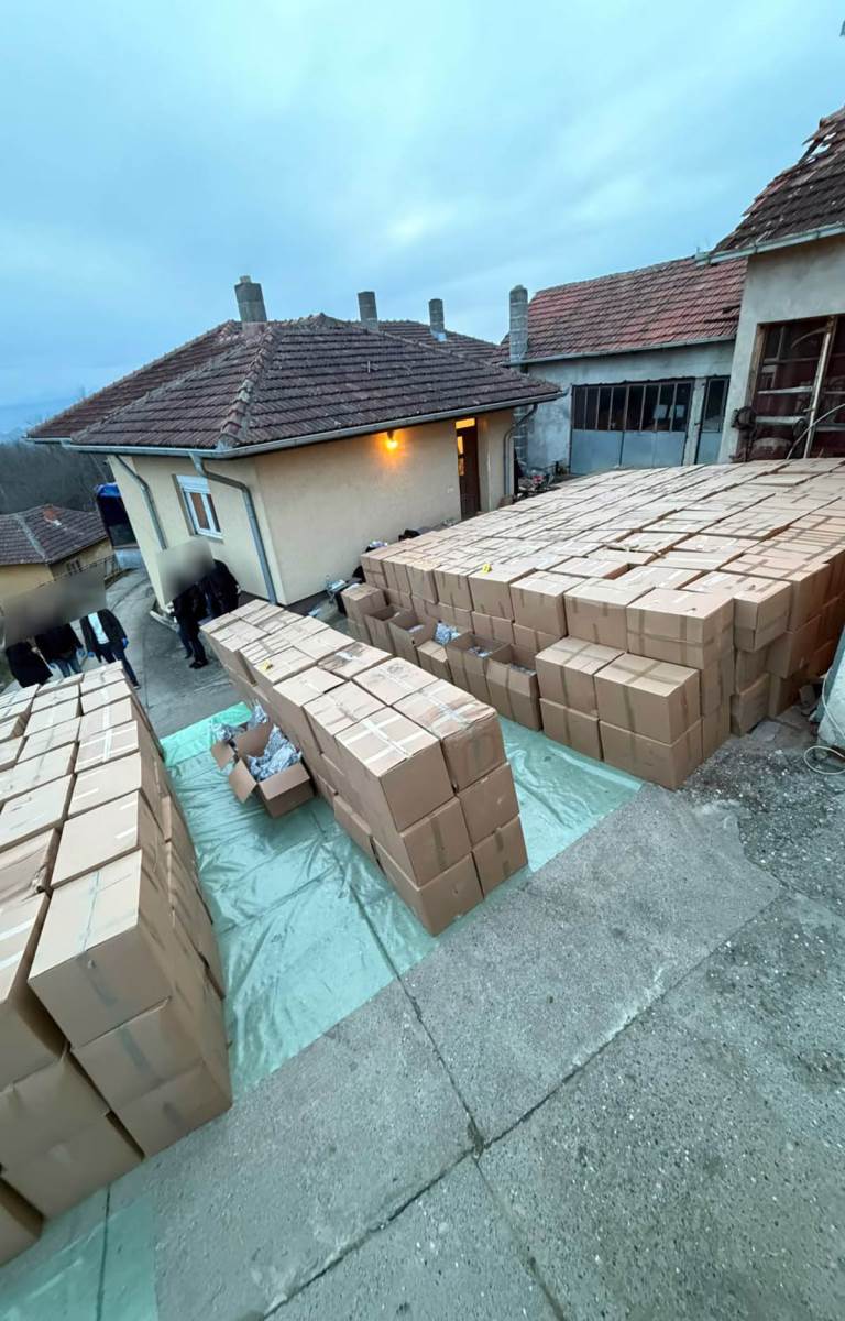 Rekordna zaplena droge kod Kruševca (1).jpg