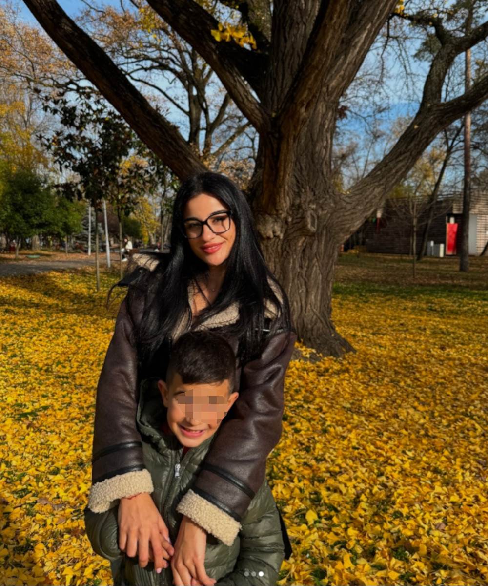 Marina Gagić sin Darko Lazić 2.jpg