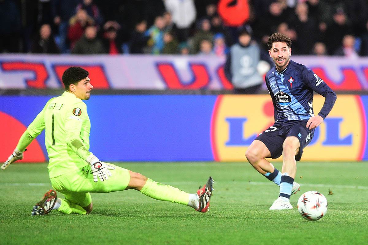 Crvena Zvezda - Selta Vigo (1).jpg